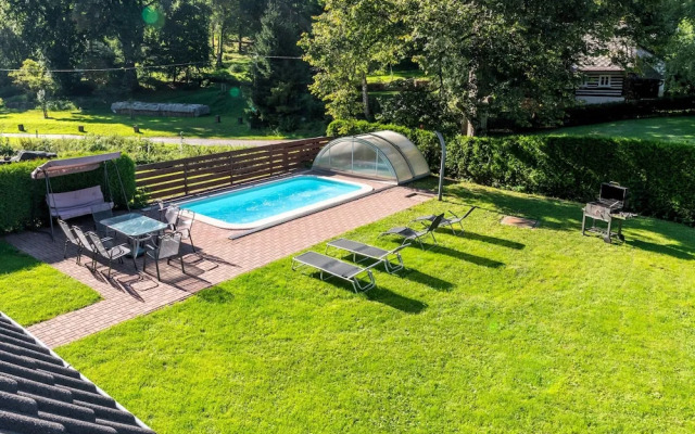 Villa in Rudnik With Pool & Sauna Retreat