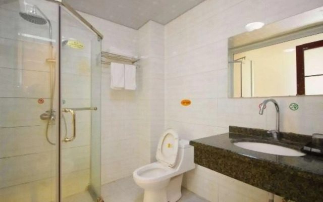 Leyijia Hotel