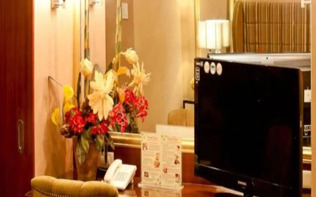 Royal Garden Hotel