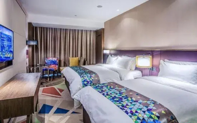 Zmax Hotel·Harbin Bingxue Big World