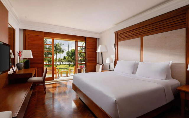 Nusa Dua Beach Hotel and Spa 
