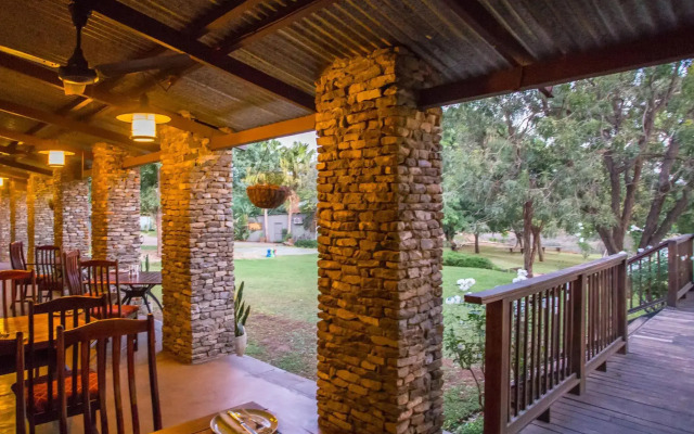 Hamiltons Lodge & Restaurant