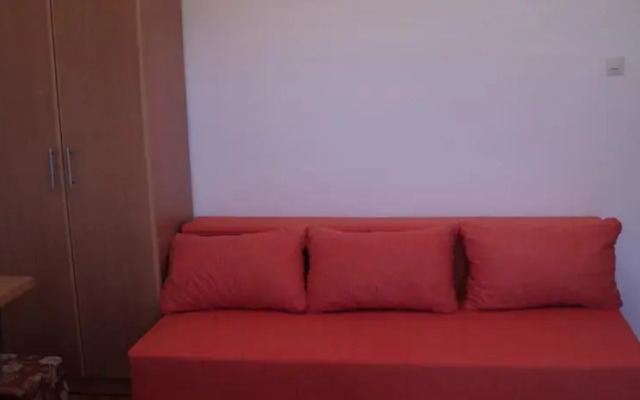 Apartments Škaljari