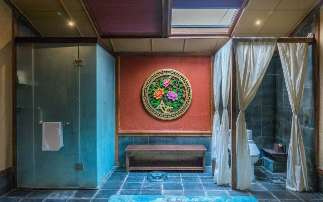 Buddhahood & Lotus Villa