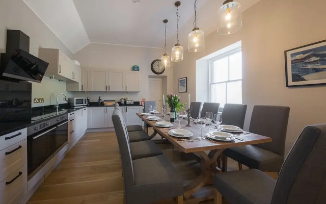 Taymouth Marina - Port Bane