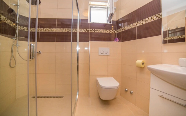 Saga 2 - With Swimming Pool - A8