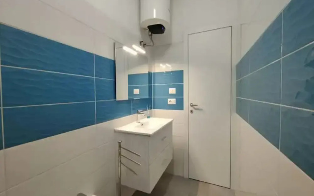 Cozy Apartment Near Alghero's Seafront