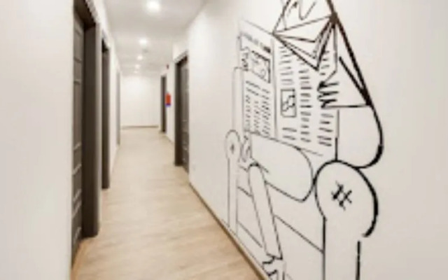 Qotel 007 Anand Vihar