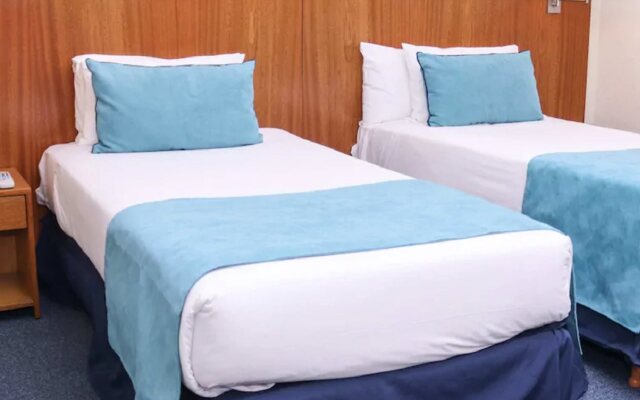 Le Petit Suites