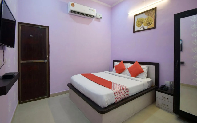 OYO 23196 Hotel Yash Meridion