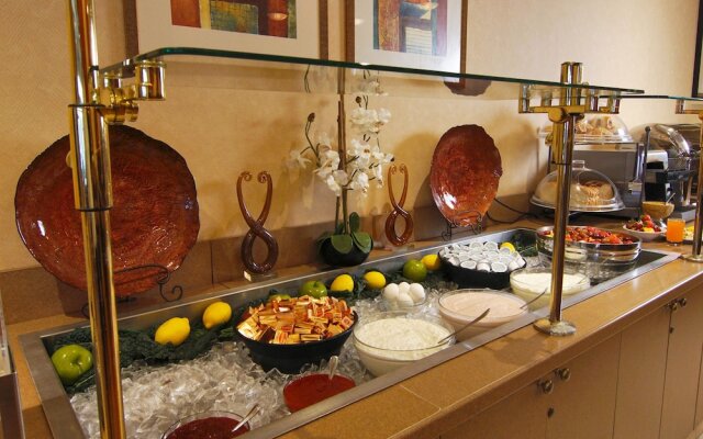 The Grand Hotel - Salem