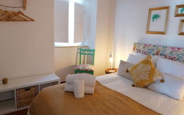 Carlos's Beach Hostel