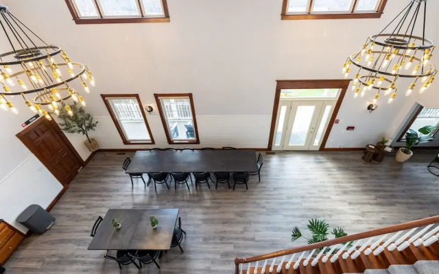 Hillside Villa Ohio