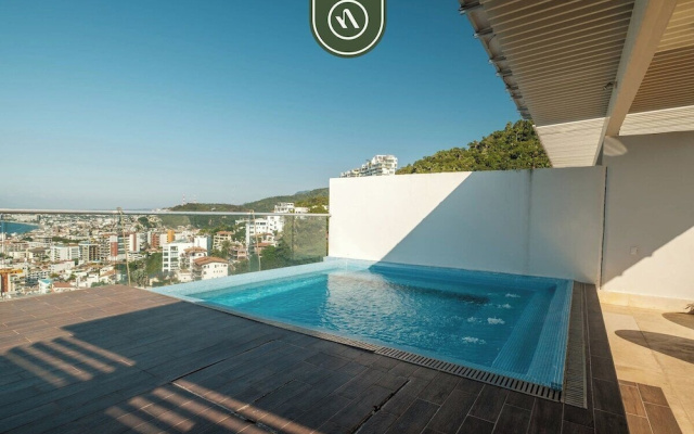 Oceanview Penthouse With Private Pool - BBQ