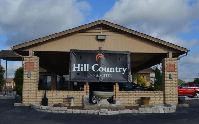 Hill Country Inn and Suite