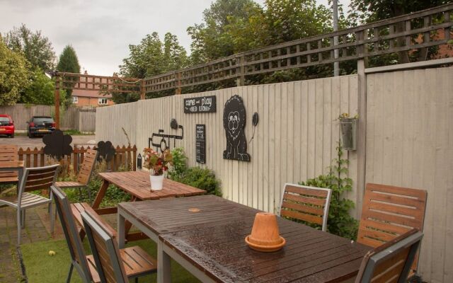 The Red Lion Coleshill