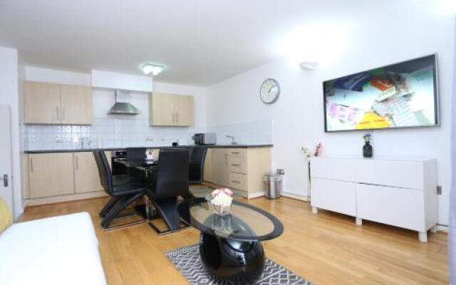 Gorgeous 2 Bathroom Woolwich