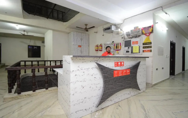 Hotel Arora Inn By OYO Rooms