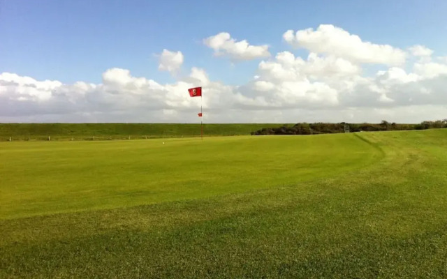 Christel Modern Retreat