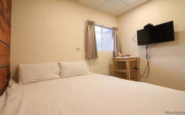 Fengjia Box Hostel - 2