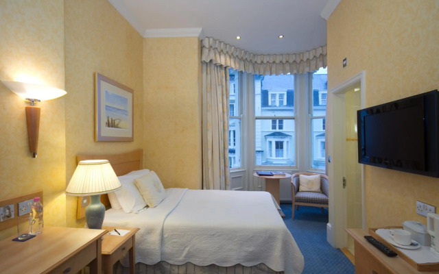 Imperial Hotel
