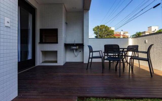 Casa Na Praia De Bombinhas