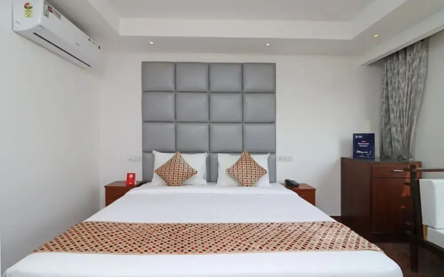 OYO 10327 The K Hotel