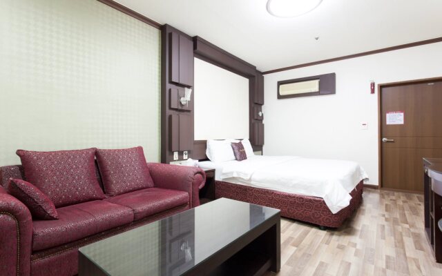 NS Hotel