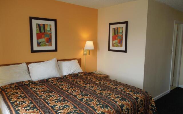 Rodeway Inn Bristol near Sesame Place