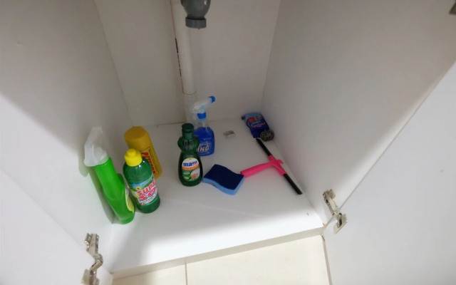 Budget Studio Apartment at Cinere Bellevue Suites