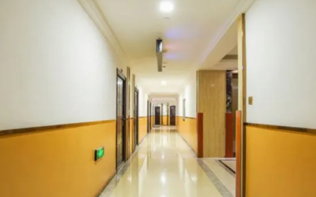 Meizhi Fashion Hotel (Zhengzhou Universitydian branch of Henan University of Technology) – Hotel Rooms – Zhengzhou
