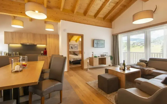 Penthouse in Salzburg With Balcony Views