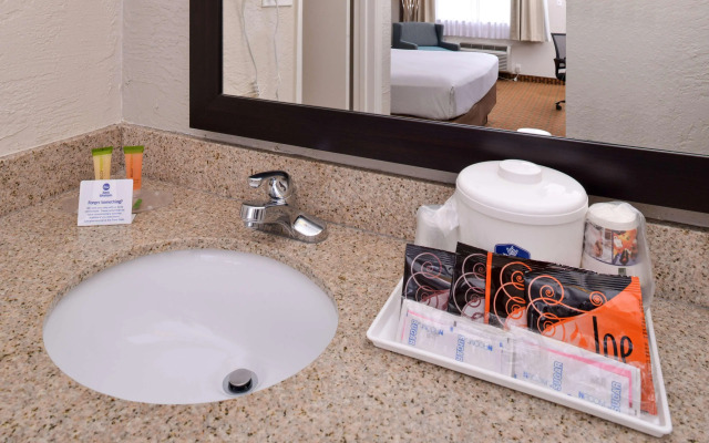 Mai Hana Hotel- Intl Drive, Trademark Collection by Wyndham