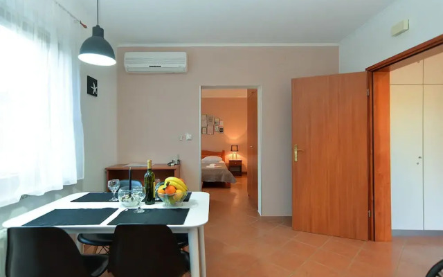 Apartment 1089