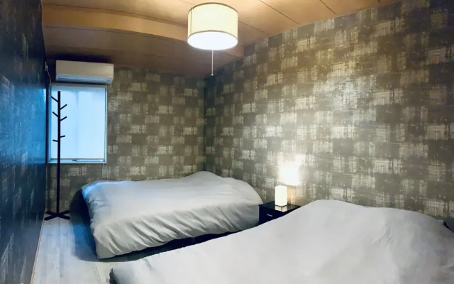 Hanazonominami Apartment 102