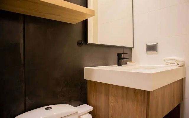 w Remarkable 1BR in San Isidro