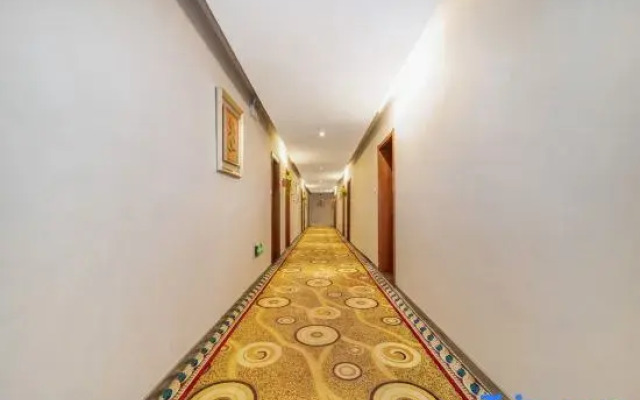 Shangpin Yayue Hotel (Zhengzhou Baihua Road Bishagang Subway Station)