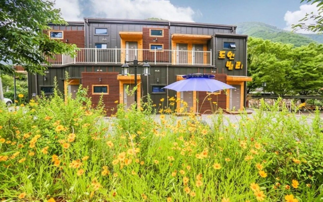 Yangsan Doyeon Valley Pension
