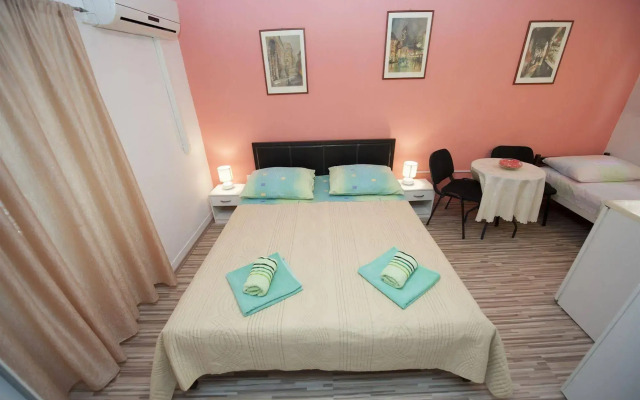 Rooms Damira Split