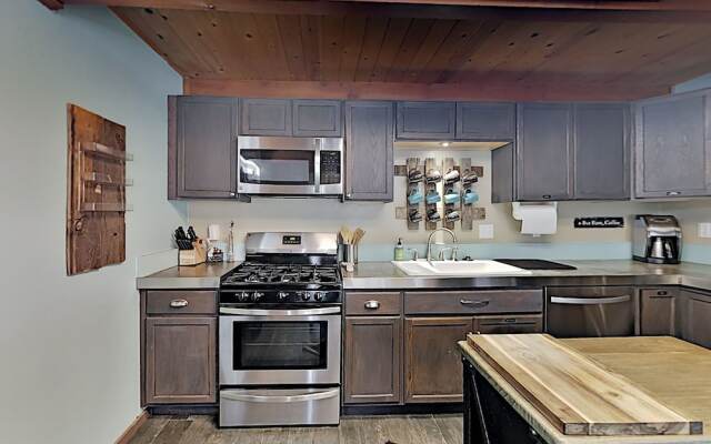 262sbern 4 Bedroom Home