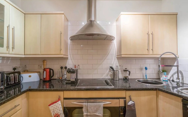 City Center Apartment - Superb Location