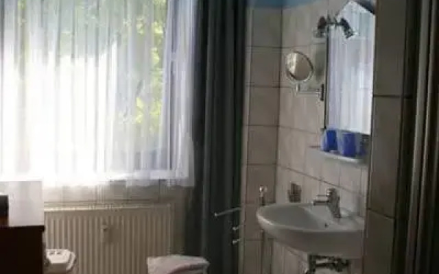 Albertus Paris Stadt-Aparthotel