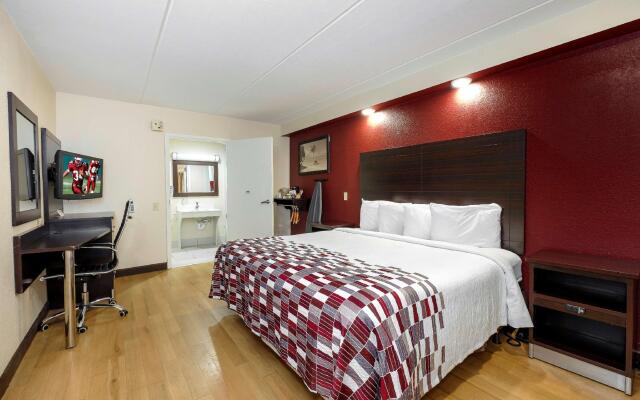 Red Roof Inn Tallahassee - University