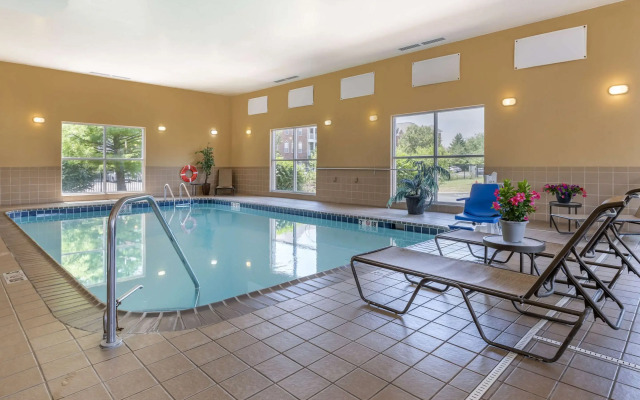 Comfort Suites Urbana Champaign, University Area