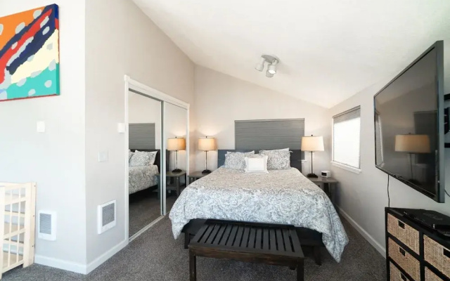 Otter Rock Hideaway 3 Bedroom Home