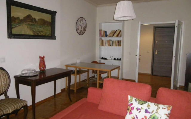 Luxurious Cozy Stay in the Heart of the City