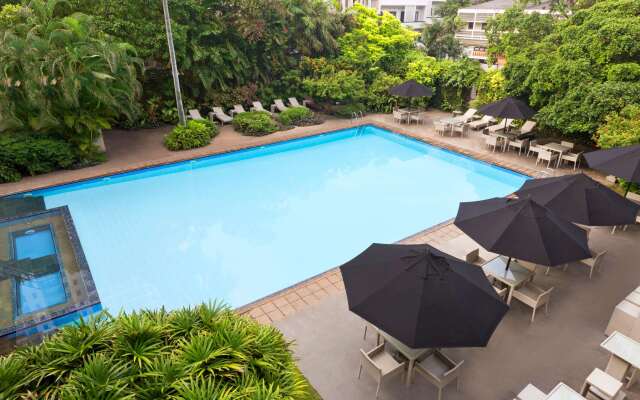 Ramada by Wyndham Colombo Hotel