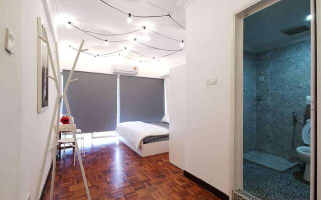 Selesa Hillhomes Homestay by Immaculate