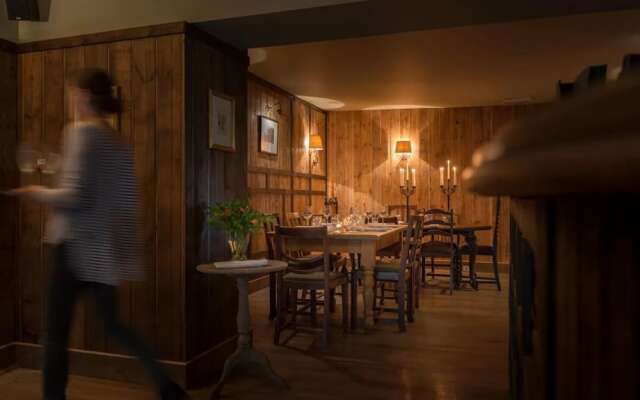 The Hawk Inn