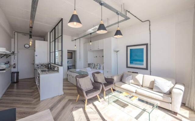 Homely Studio Apartment in Cape Town